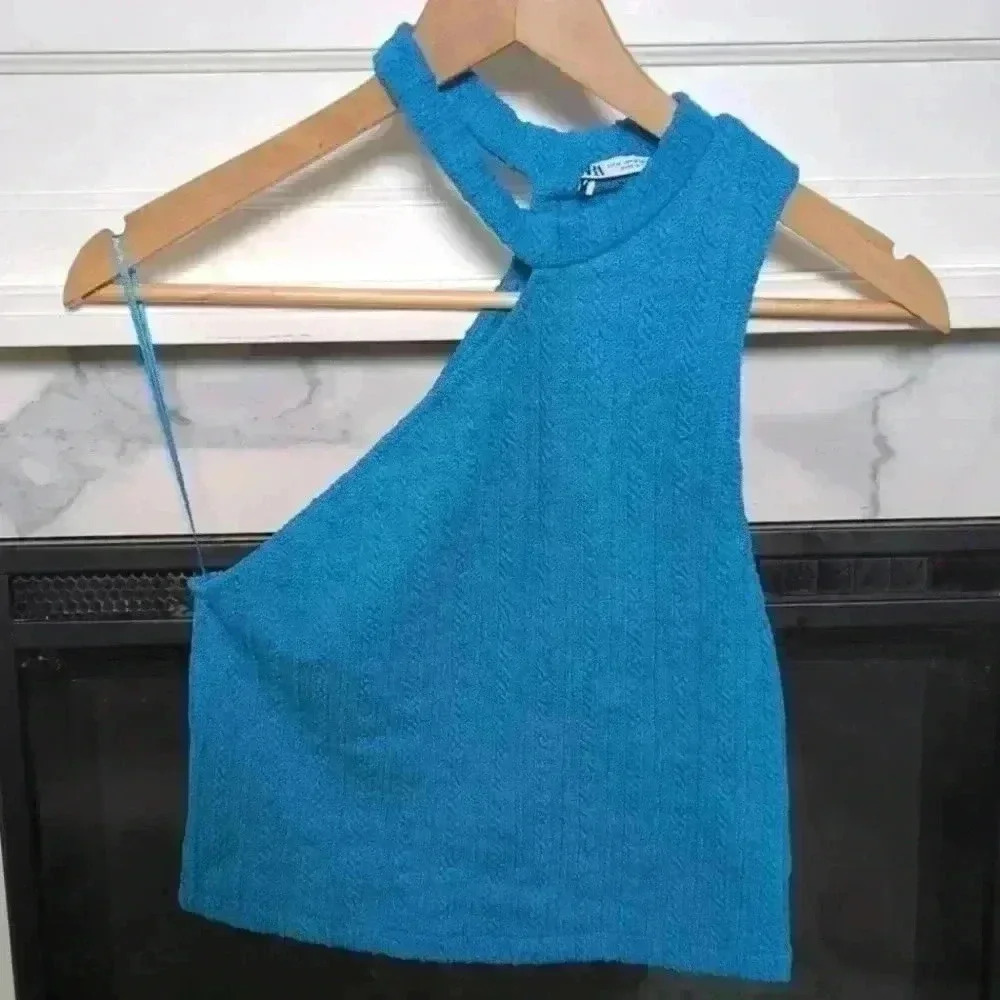 ZARA | Women's Blue Cable  Knit Cut Out Sleeveless Tank Top - Picture 3 of 5